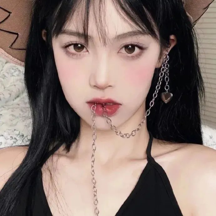 女伶们